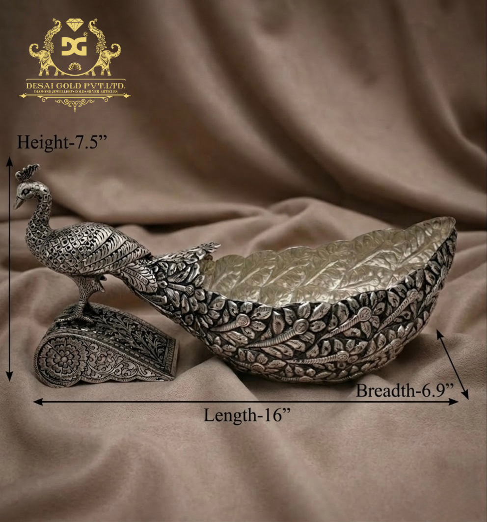 Peacock Theme Fruit Basket